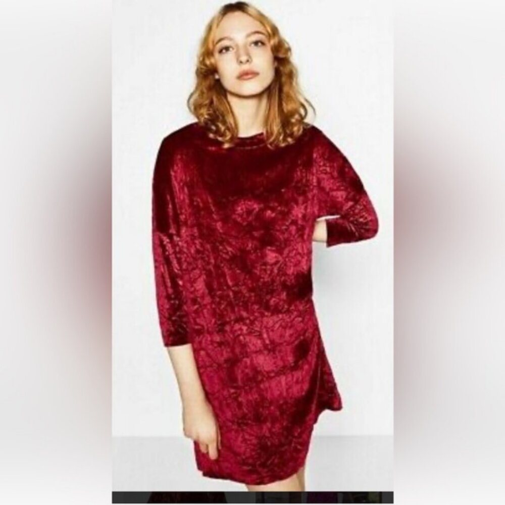 Zara crushed velvet in light pink mini medium